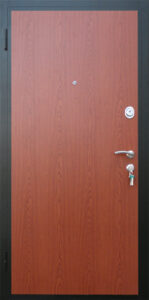 Квартирная дверь